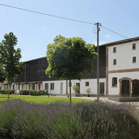 Gutshof Marienthal Viereck