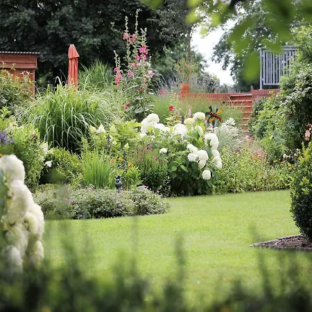 Gutshof Marienthal *